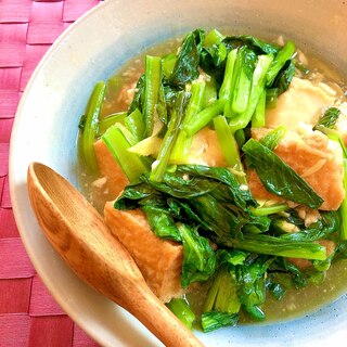 めんつゆで簡単！小松菜と絹厚揚げの生姜炒め煮